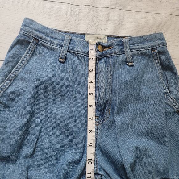 Universal Thread Size 2R Wide Leg Cargo Jeans Light Wash y2k utility trendy cool - Picture 2 of 8